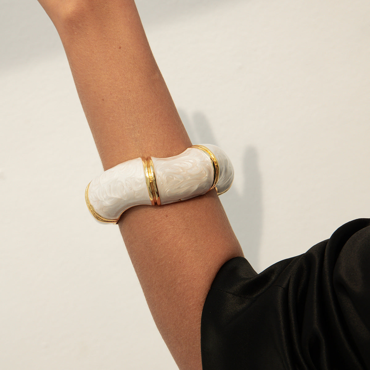 Planderful Vienna Verve Bracelet – Exaggerated Fashion Statement