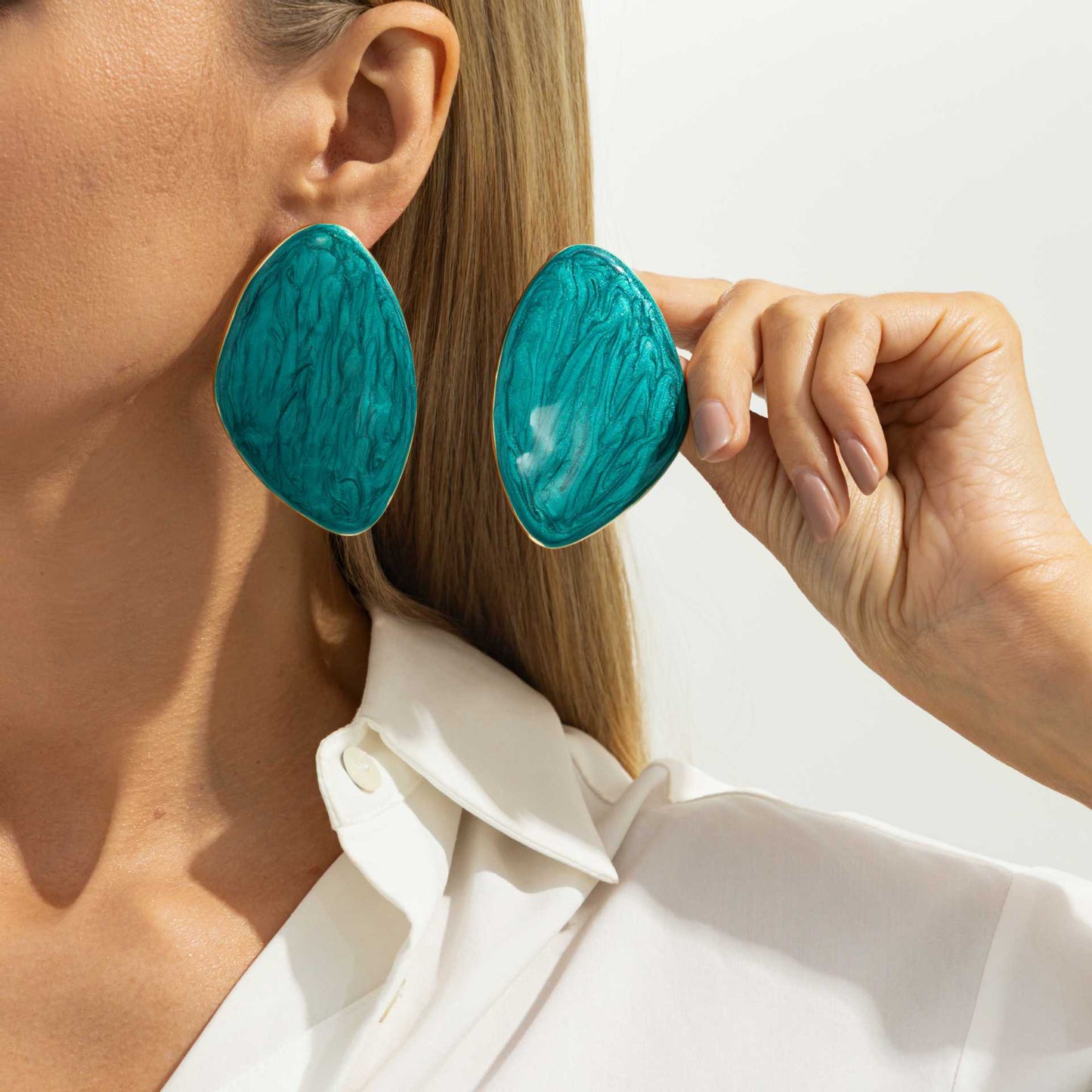 Planderful Smudged Oil Stud Earrings Bold Irregular Design for Women Vienna Verve Collection