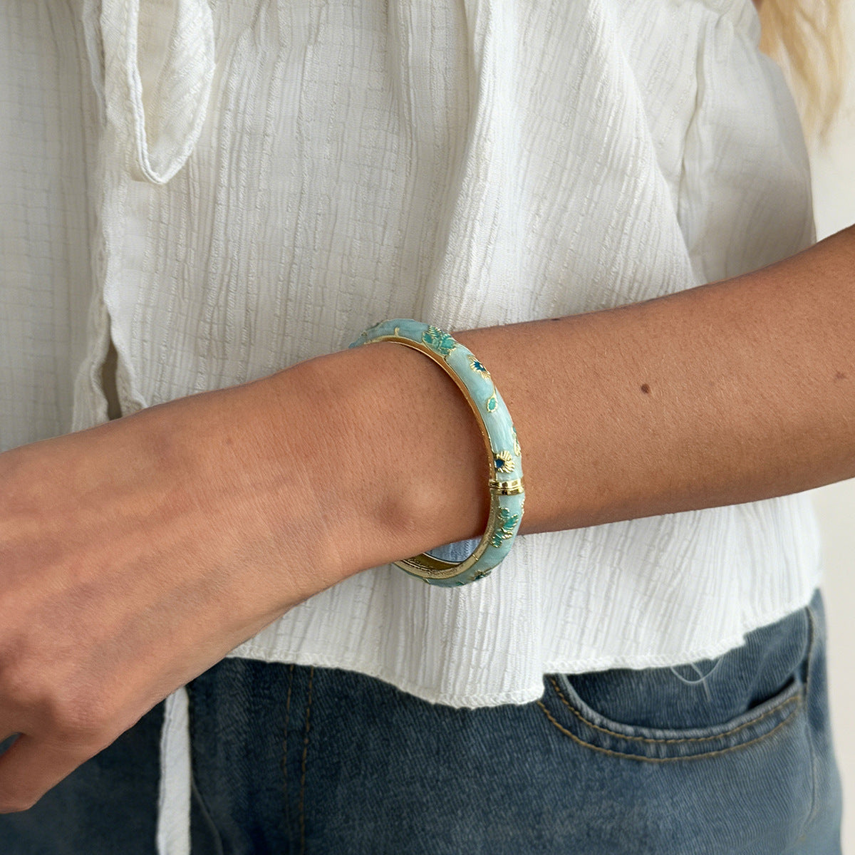 Planderful Vienna Verve Floral Opening Bracelet For Women Pastel Color Dripping Oil Style Elegant Metal Jewelry