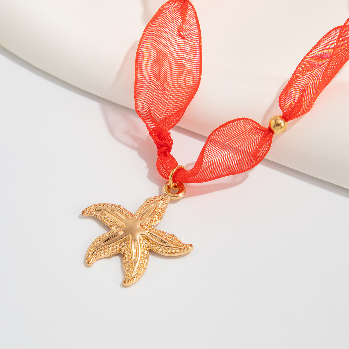 Planderful Vienna Verve Necklace – Stylish Beach-Inspired Starfish Pendant