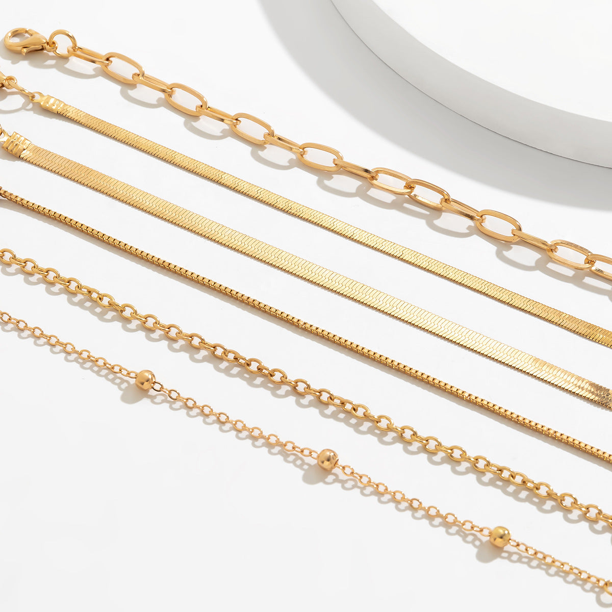 European and American Metal Layered Chain Bracelet with Snake Bone Detail