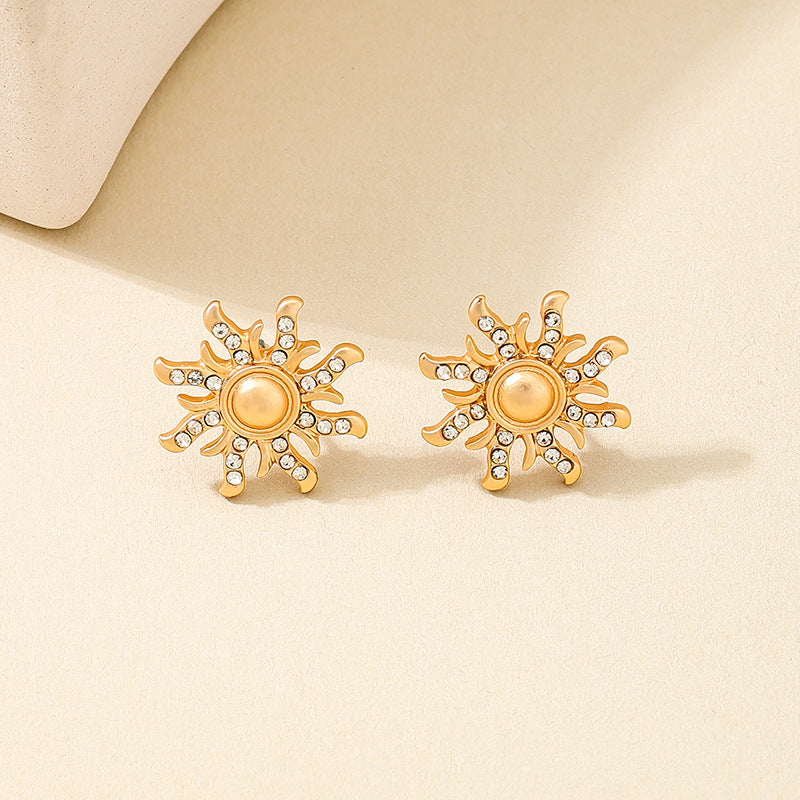 Planderful Vienna Verve Earrings – Stylish Sunflower Design for Versatile Occasions