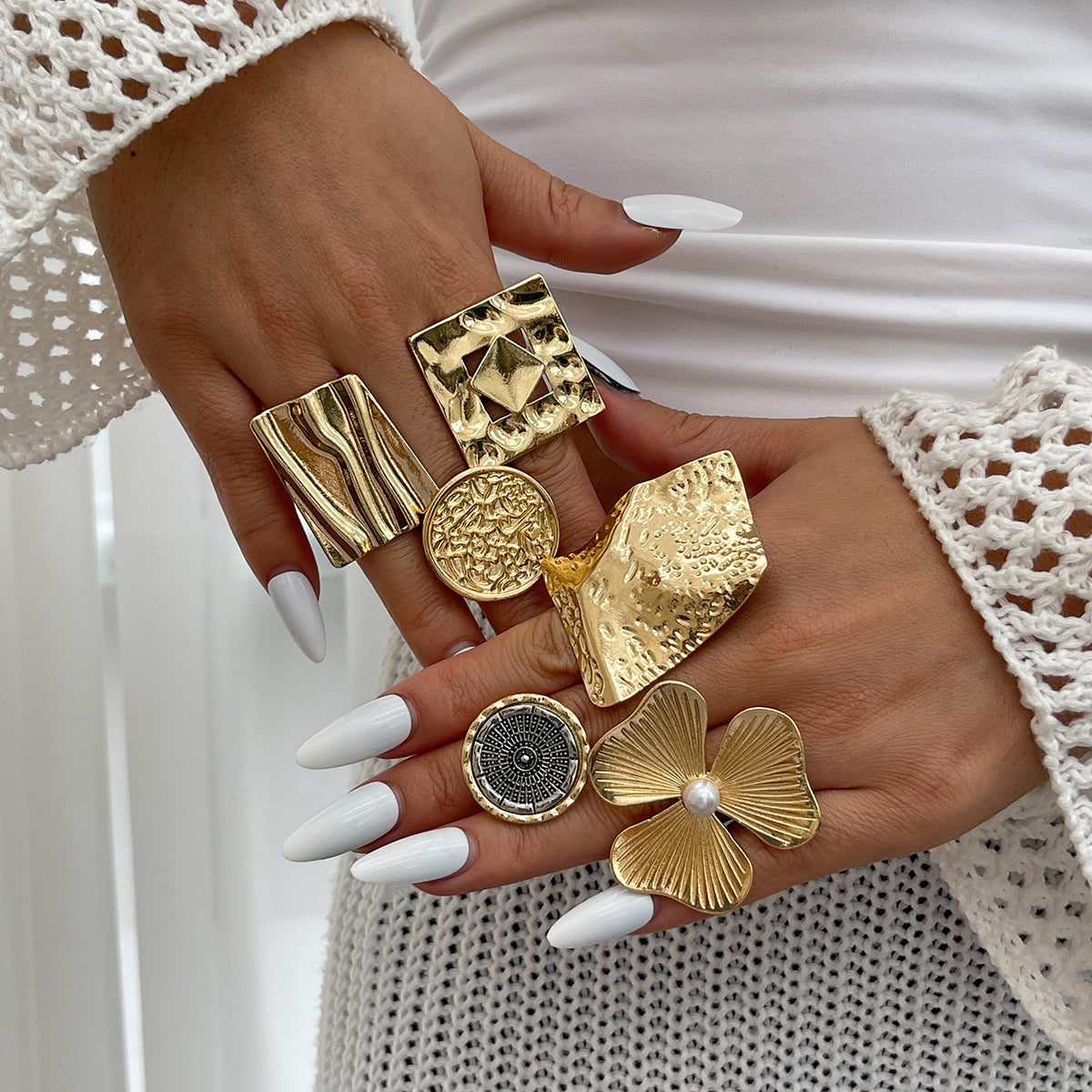 Planderful Vienna Verve Ring – Unique Geometric Design