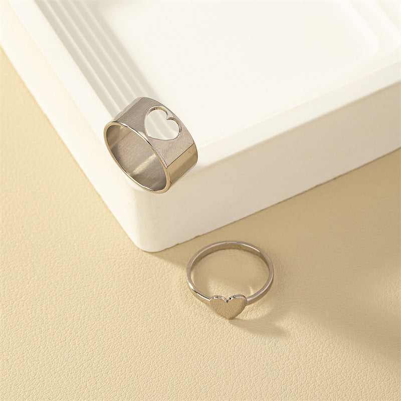 Fashionable Retro Metal Hollow Love Heart Ring Set for Women