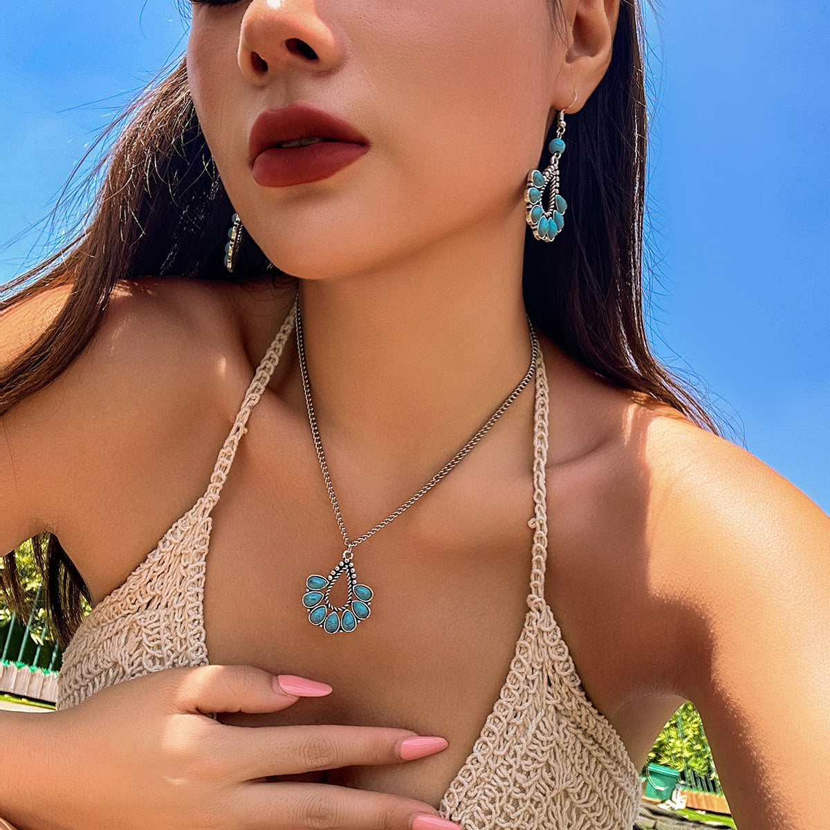 Bohemian Turquoise Necklace with Tassel Dangles for Stylish Women from Europe and America