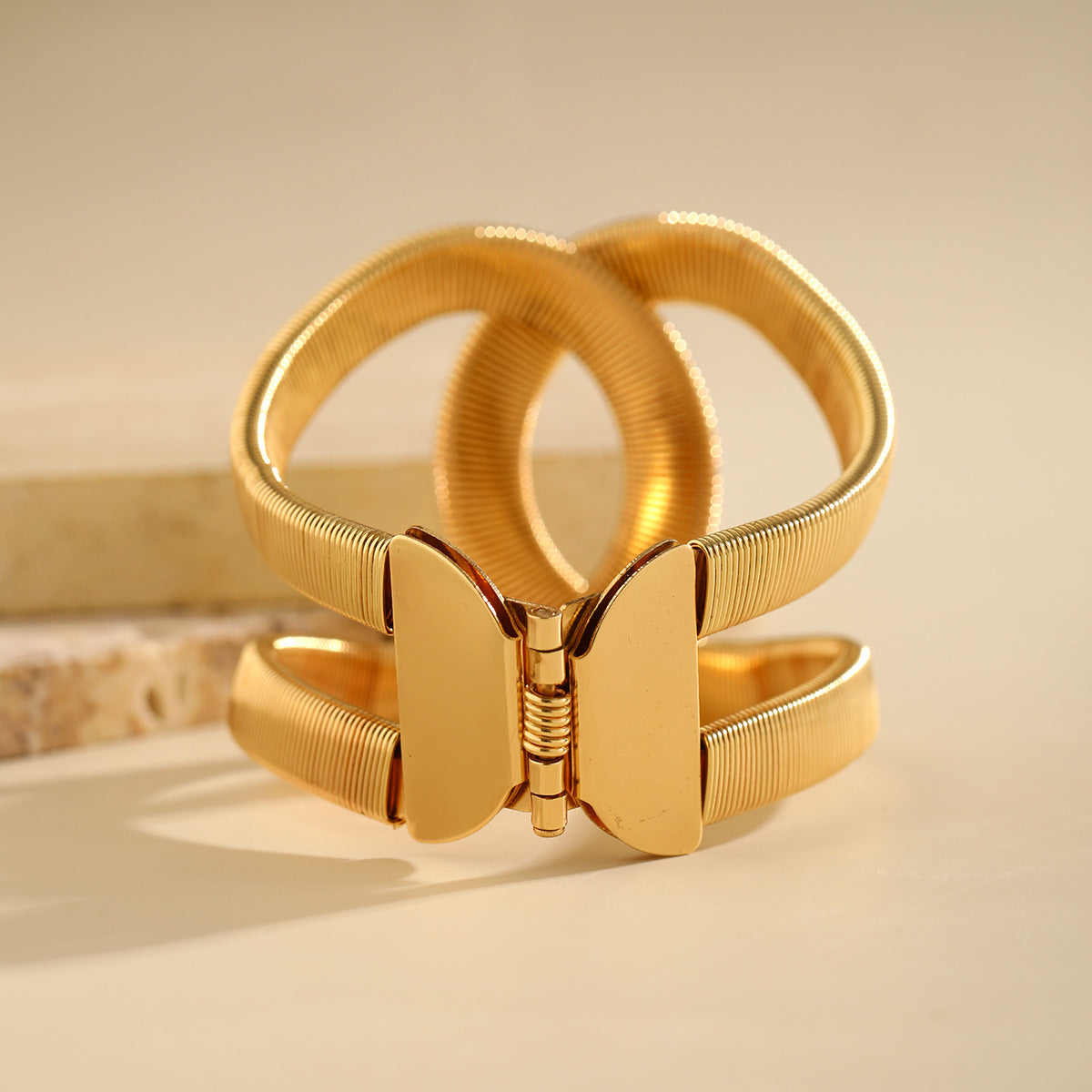Personalized Wire Winding Bracelet For Women Planderful Vienna Verve Statement Retro Hollow Cross Opening