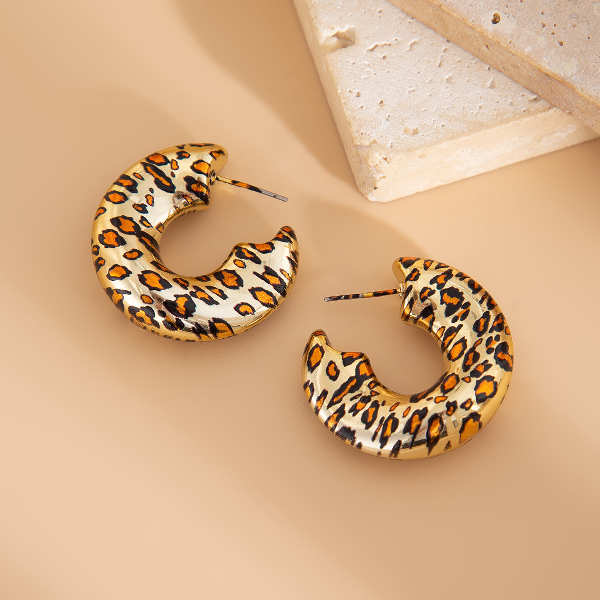 Planderful Resin Geometric Earrings C Shaped With Leopard Print Water Drop For Women Bold Chic Statement