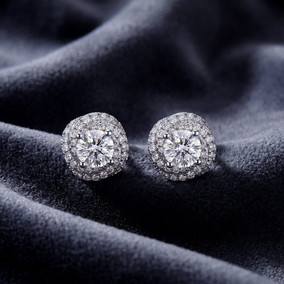 S925 Sterling Silver Moissanite Round 5.5 × 5.5 mm Stud Earrings