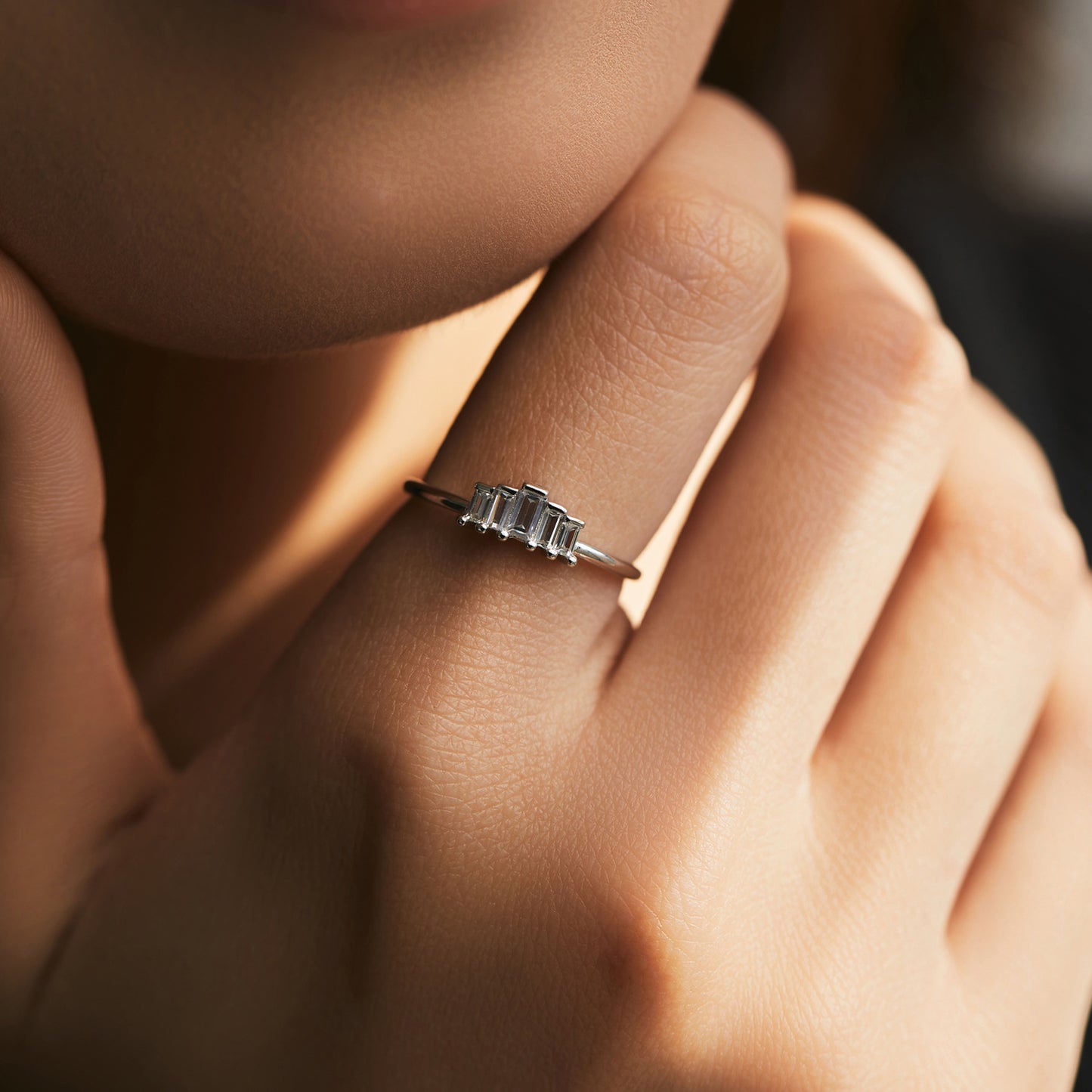 Planderful Everyday Genie Ring – Exquisite Zircon-Encrusted Crown Design