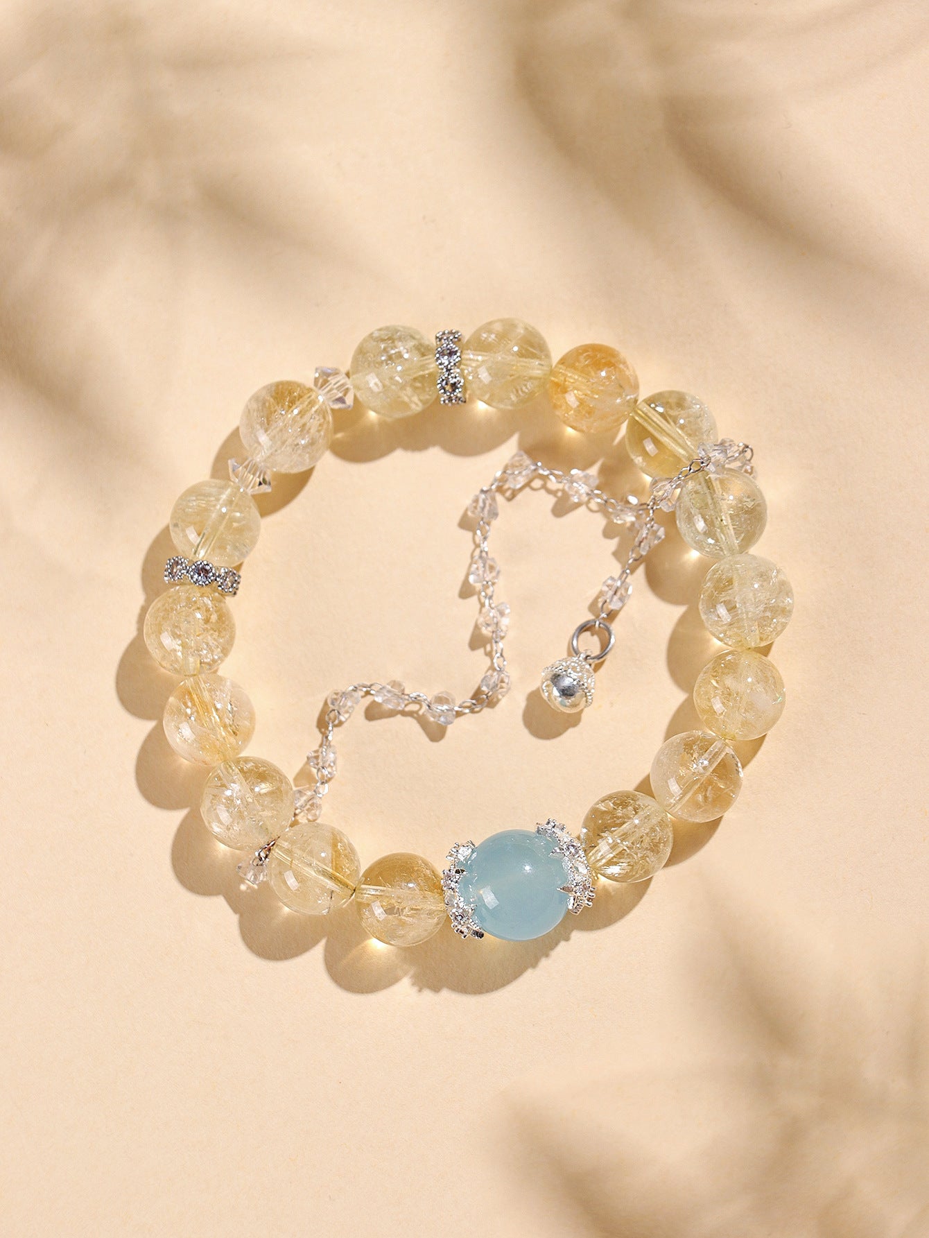 Planderful Fortune's Favor Bracelet – Elegant White Crystal Design