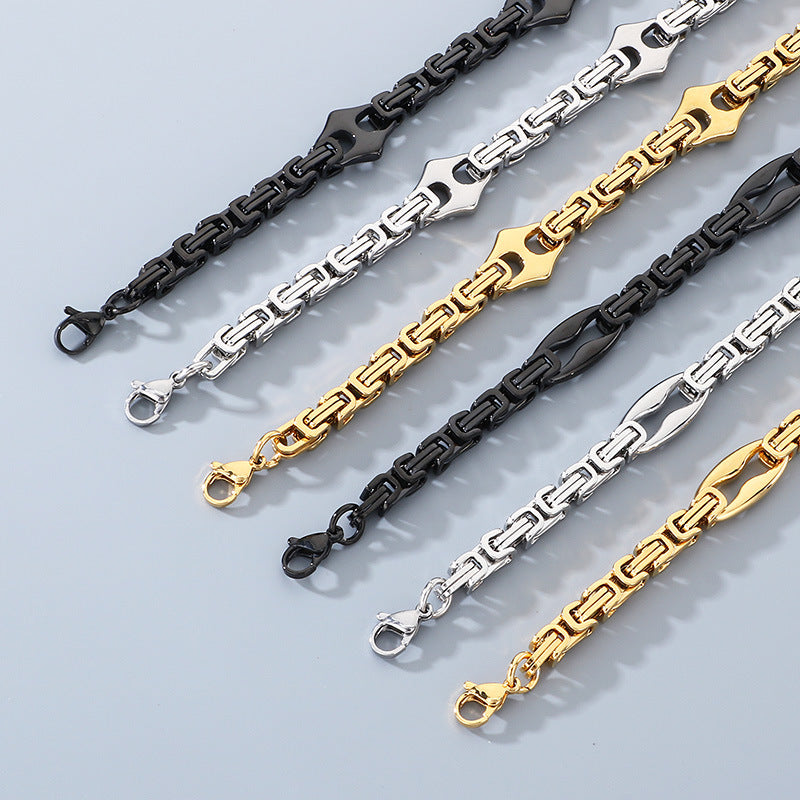 Lip Chain – Byzantine Emperor Chain Layered Pig Nose Titanium Steel Bracelet