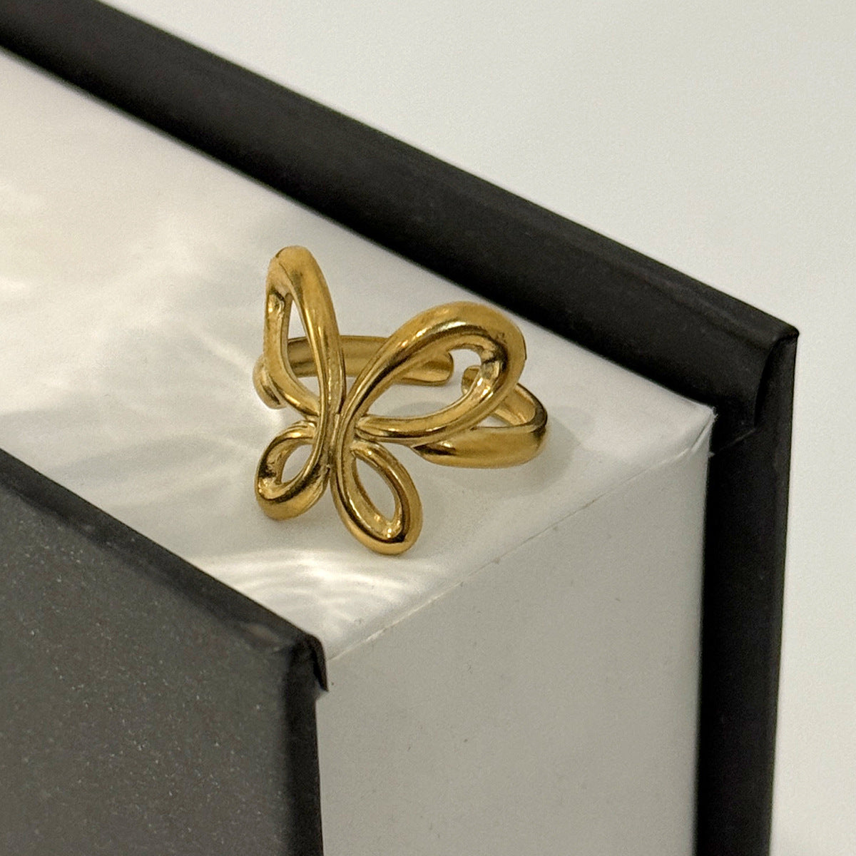 Planderful Stainless Steel Butterfly Ring For Women Vienna Verve Vacation Style Hollow Geometric Opening Jewelry