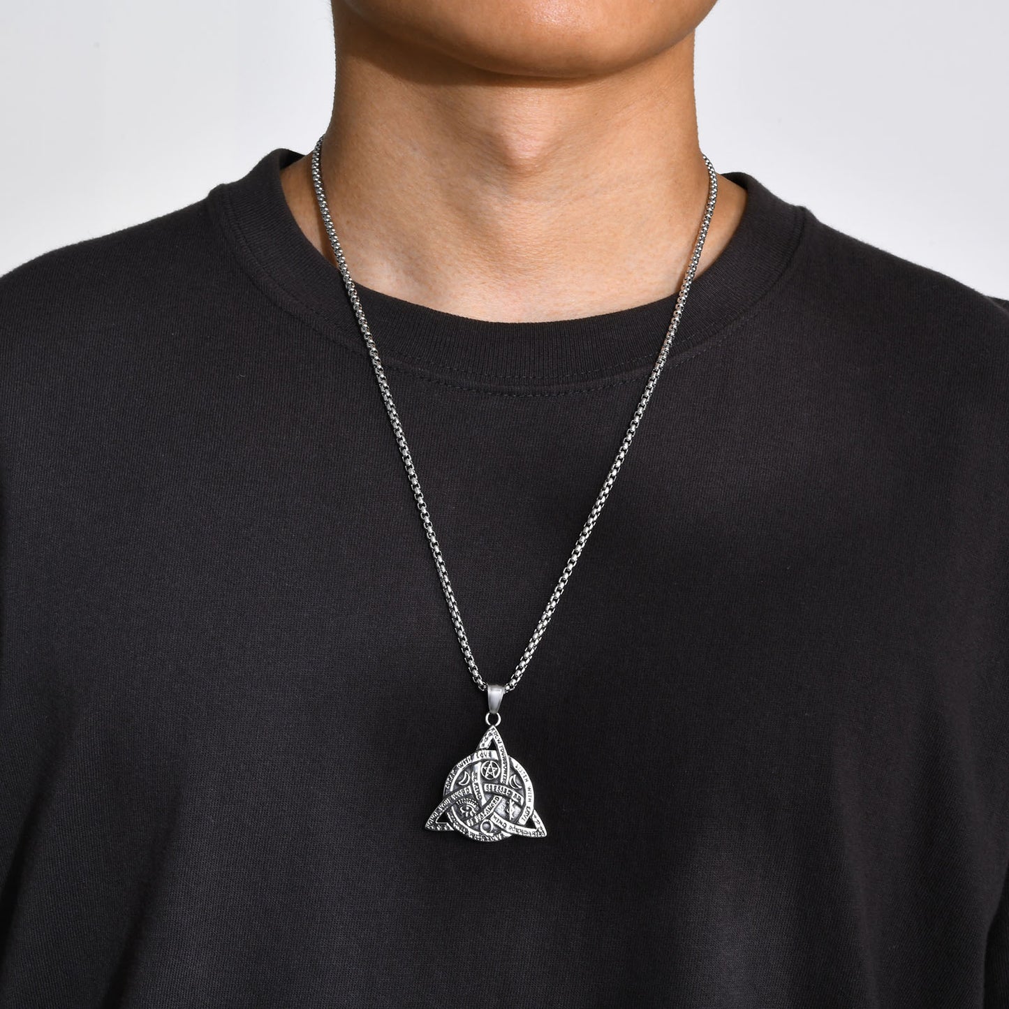 New Men's Stainless Steel Celtic Knot Pendant Jewelry