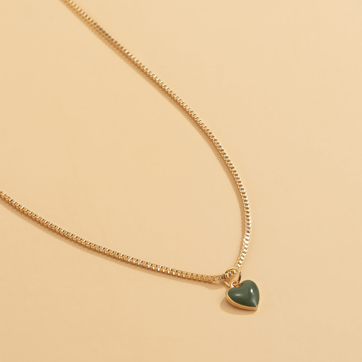 Planderful Vienna Verve Dripping Oil Peach Heart Necklace for Women Macaron Color Box Chain Statement Jewelry