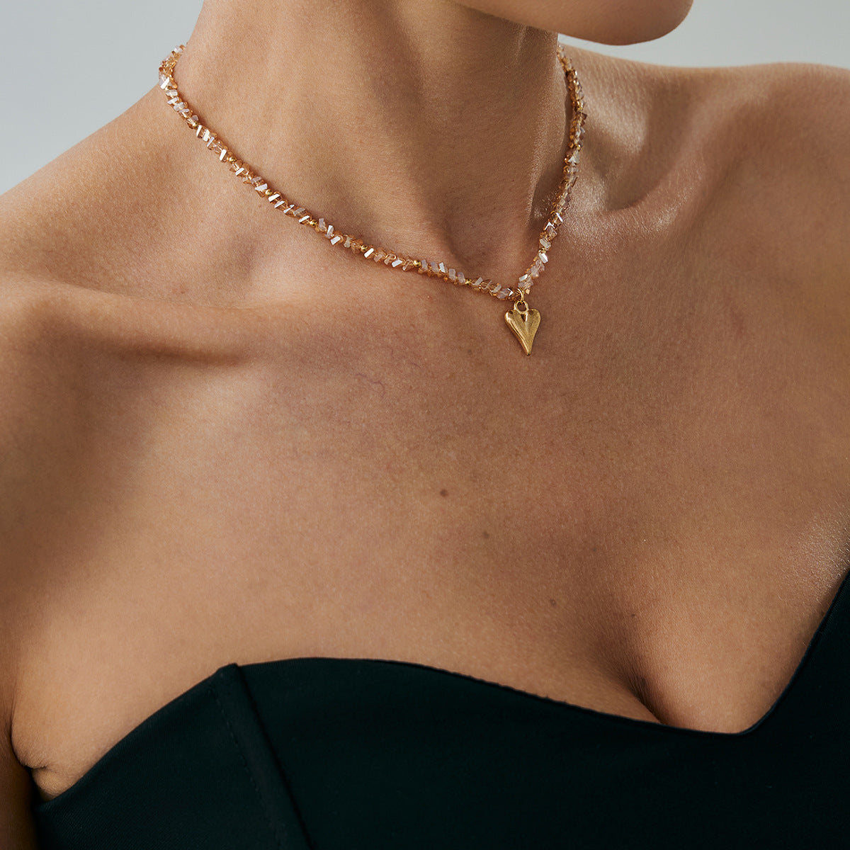 Heart Crystal-Style Collarbone Necklace