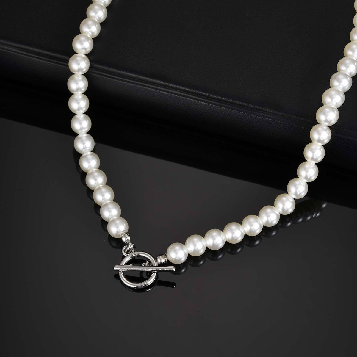 Baroque Style Alloy Toggle Clasp Imitation Pearl Beaded Necklace – Unisex