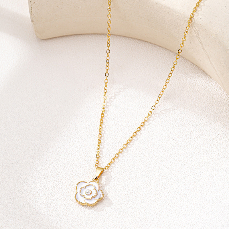 Planderful Vienna Verve Necklace – Stylish Metal Camellia Design