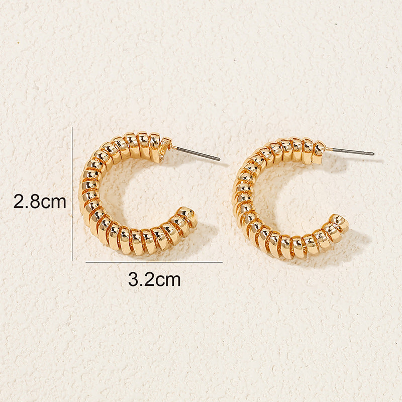 Chic Chain Link Earrings with a Twist - Vienna Verve Collection