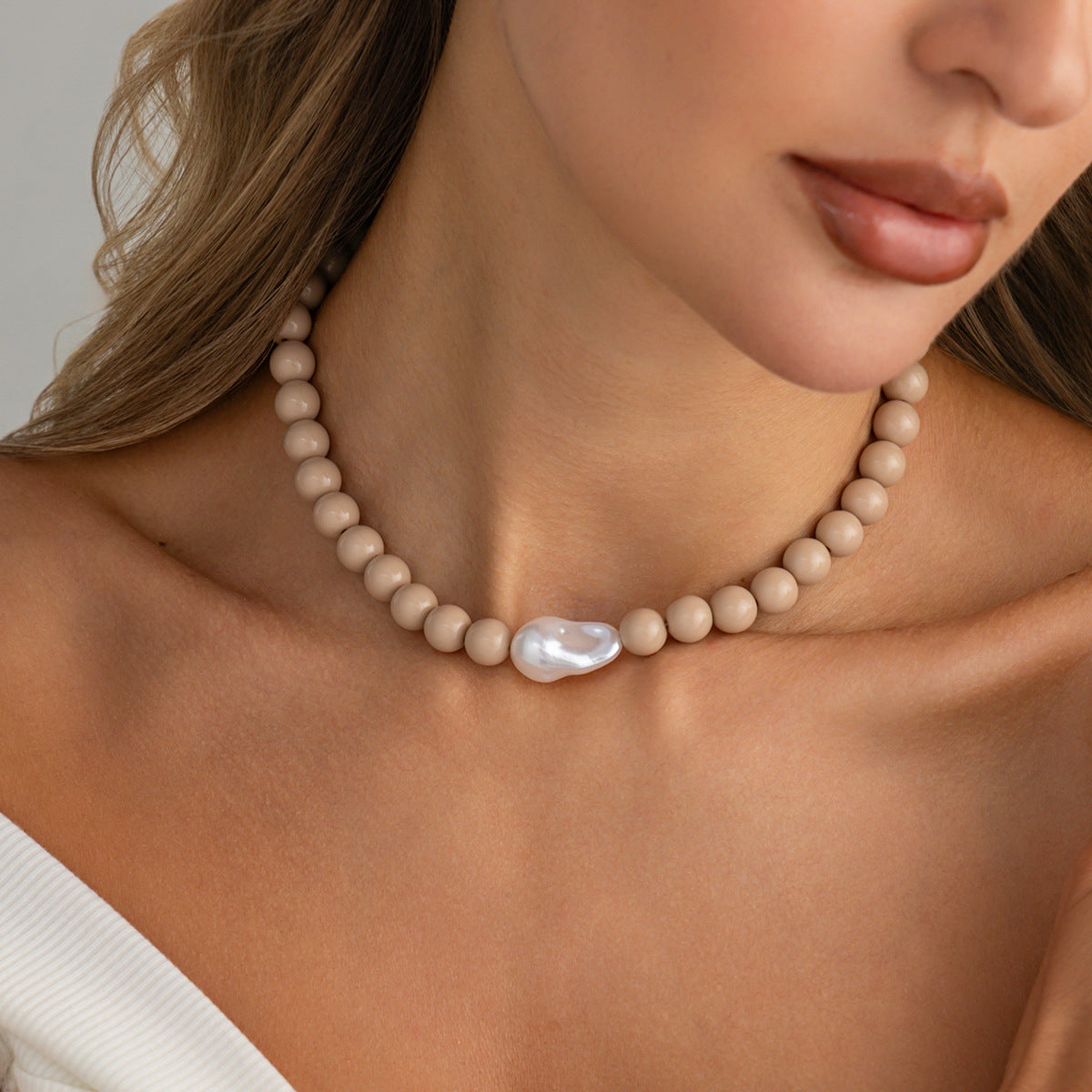Colored Round Beads Pearl Necklace Dopamine Beaded Holiday Wind Necklace