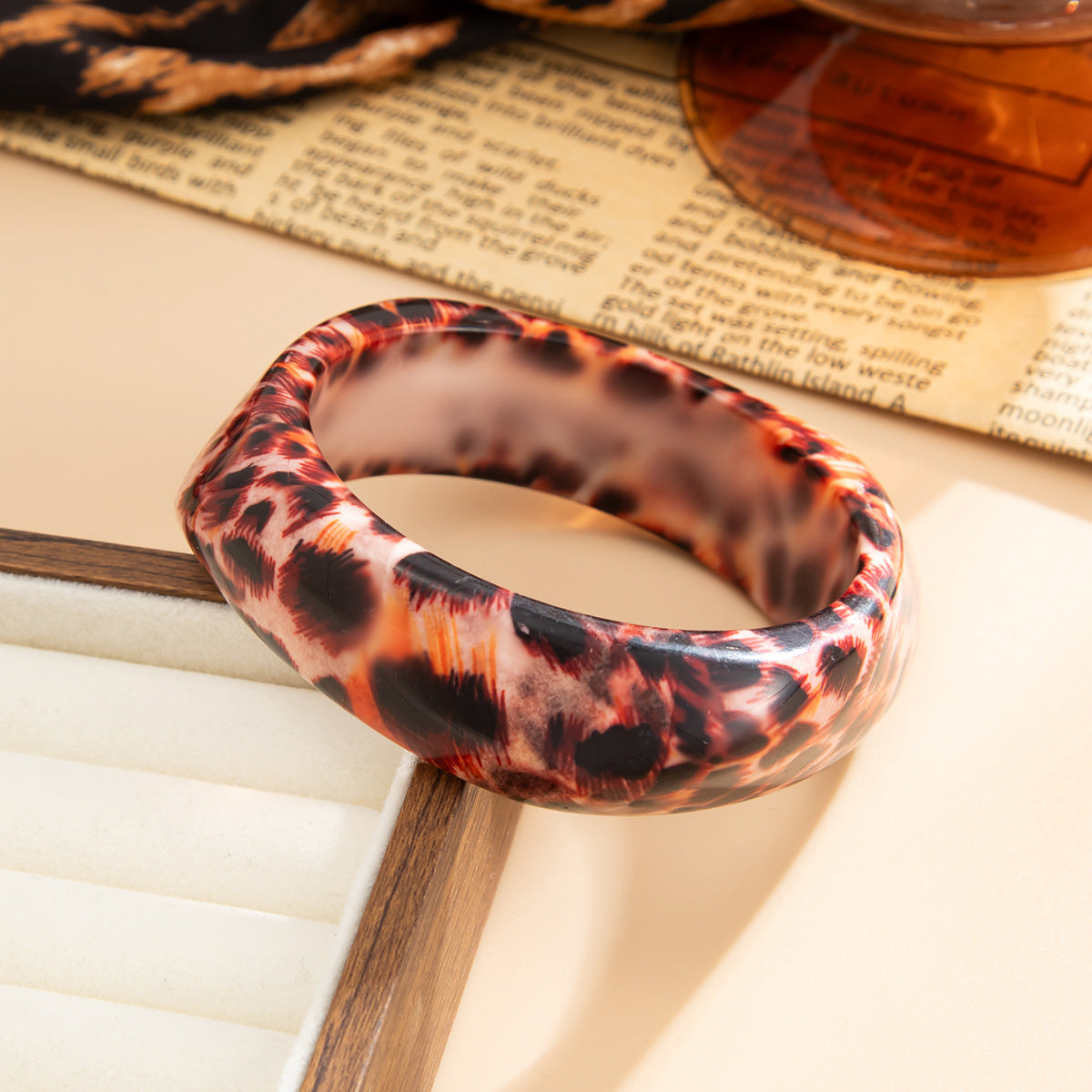 Planderful Leopard Print Irregular Bracelet Personalized Acrylic Geometric Hand Jewelry For Women Vienna Verve