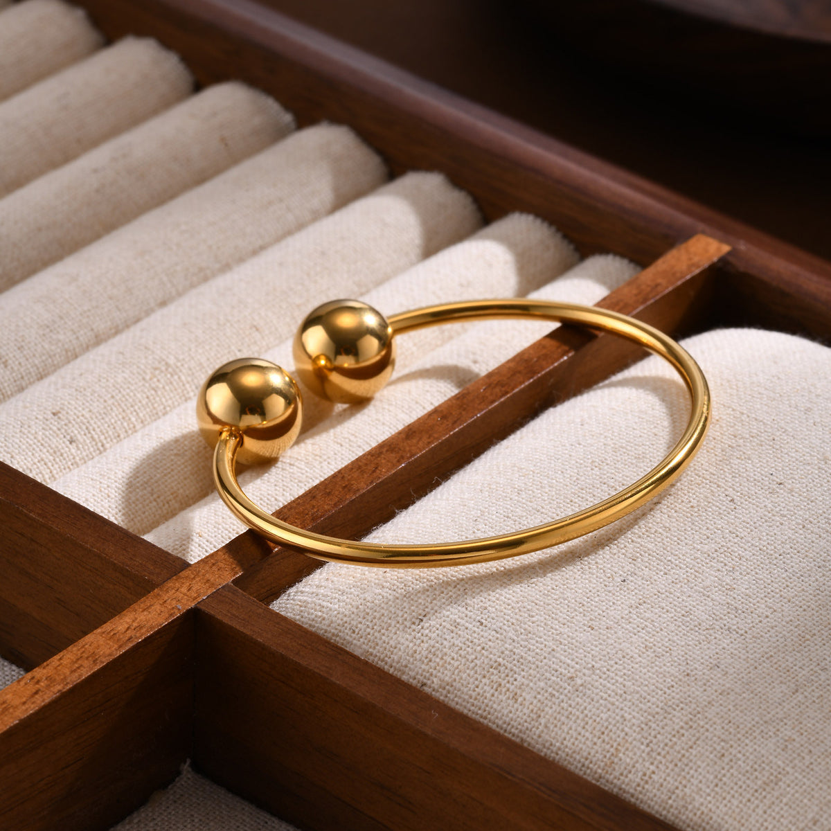 Stainless Steel Ball Open Bracelet Gold Ladies