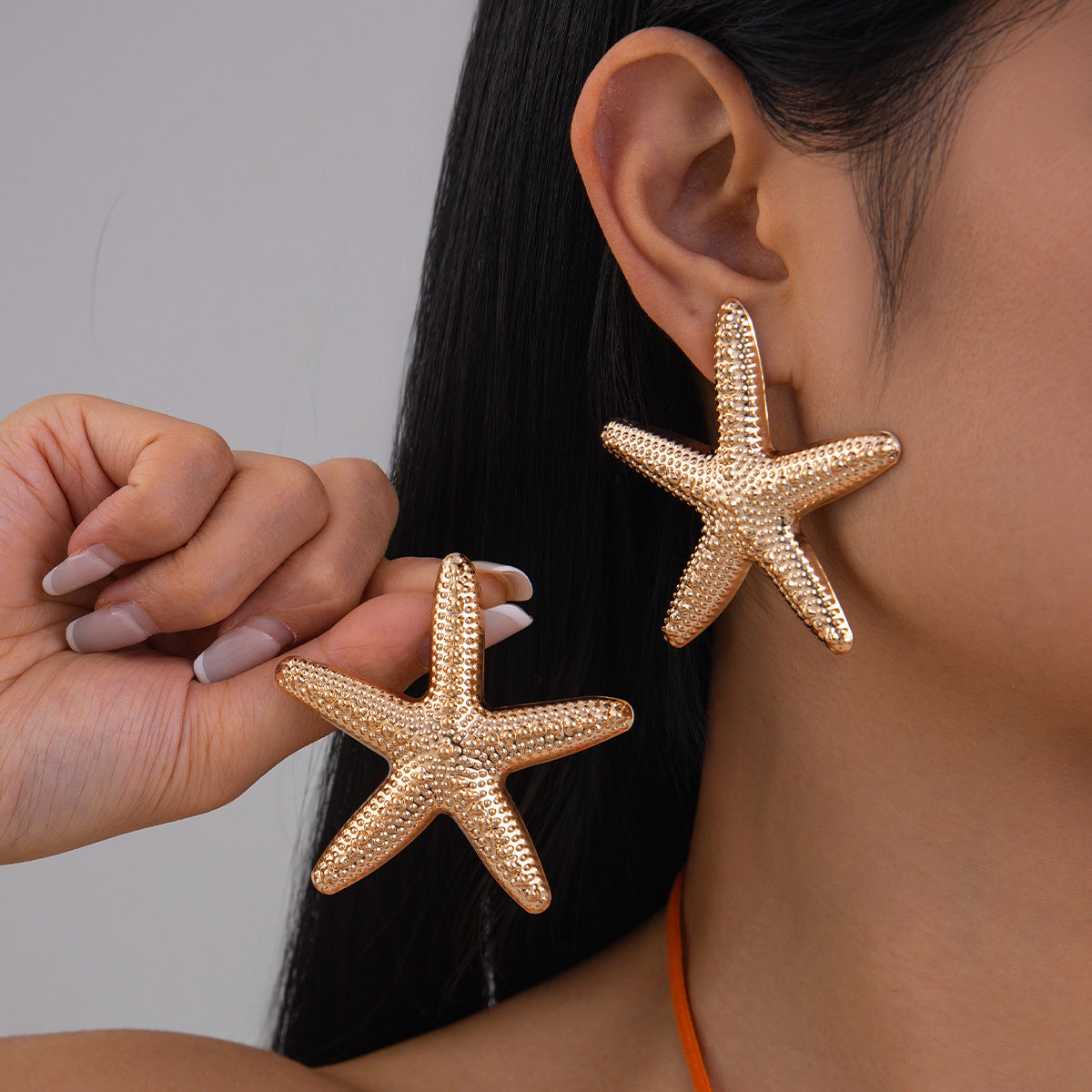 Planderful Vienna Verve Starfish Stud Earrings – Versatile Ocean-Inspired Design