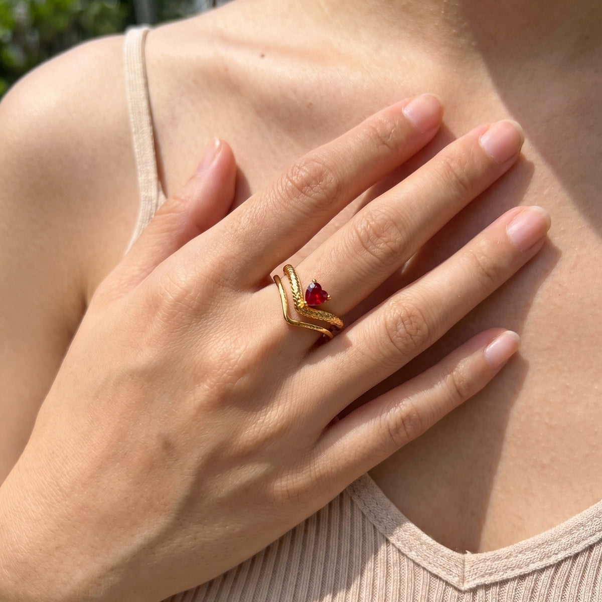 Stainless Steel V-Shaped Heart-Shaped Red Zirconium Open Ring