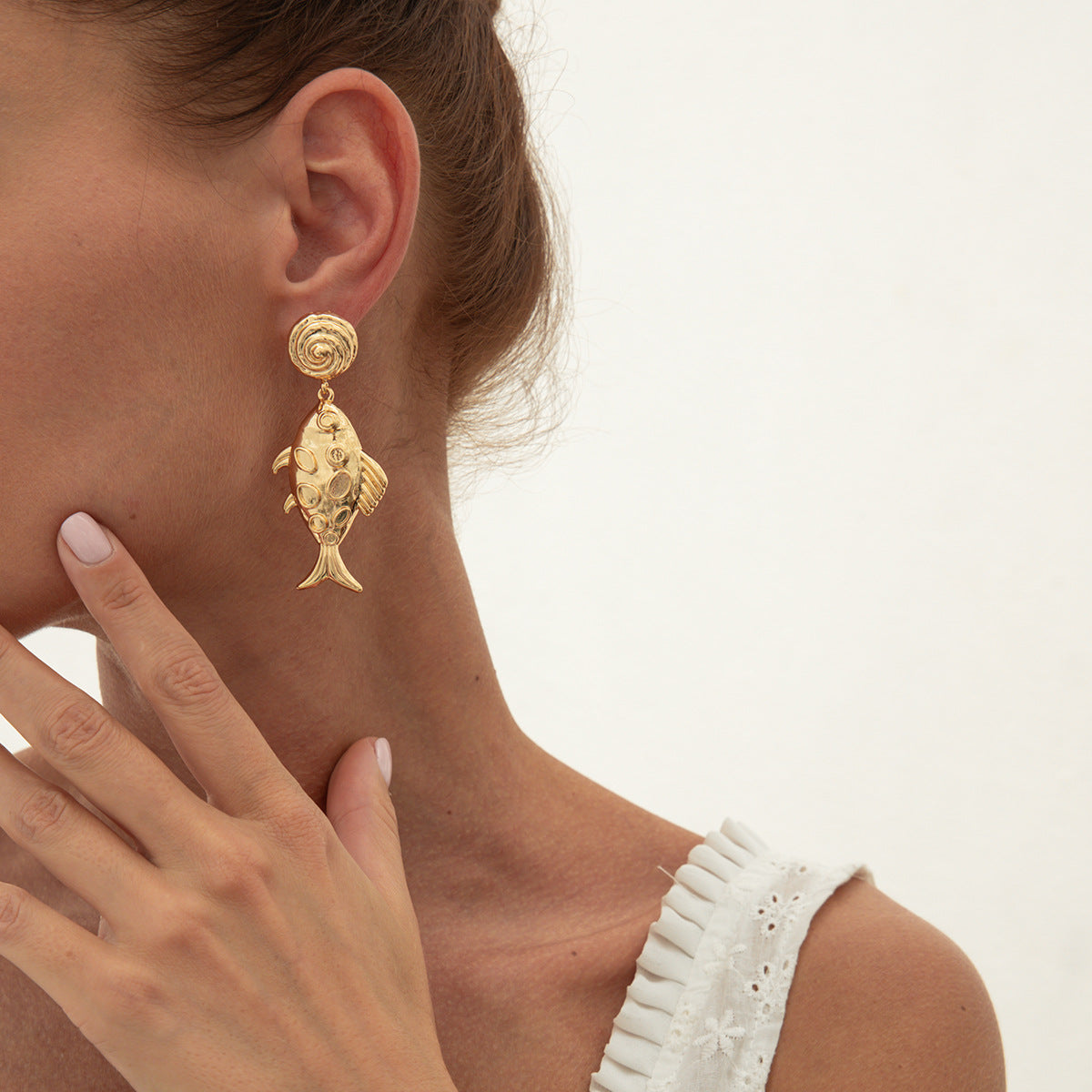 Planderful Vienna Verve Earrings – Pastoral Beach-Inspired Design