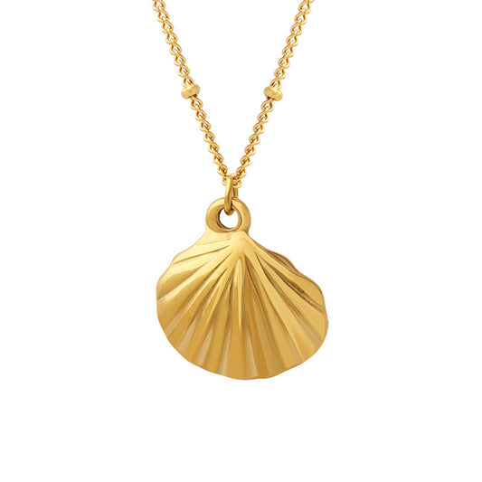 Golden Scallop Pendant Necklace - Stylish Korean Jewelry for Travel and Everyday Wear