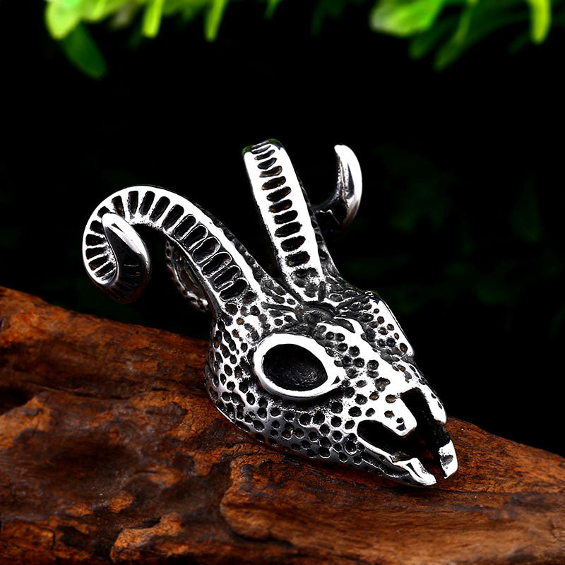 Retro Titanium Steel Antelope Skull Pendant for Men - European and American Design