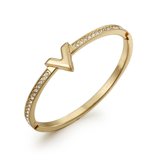 Niche Design Rose Gold Alloy Bracelet with High-end Elegance