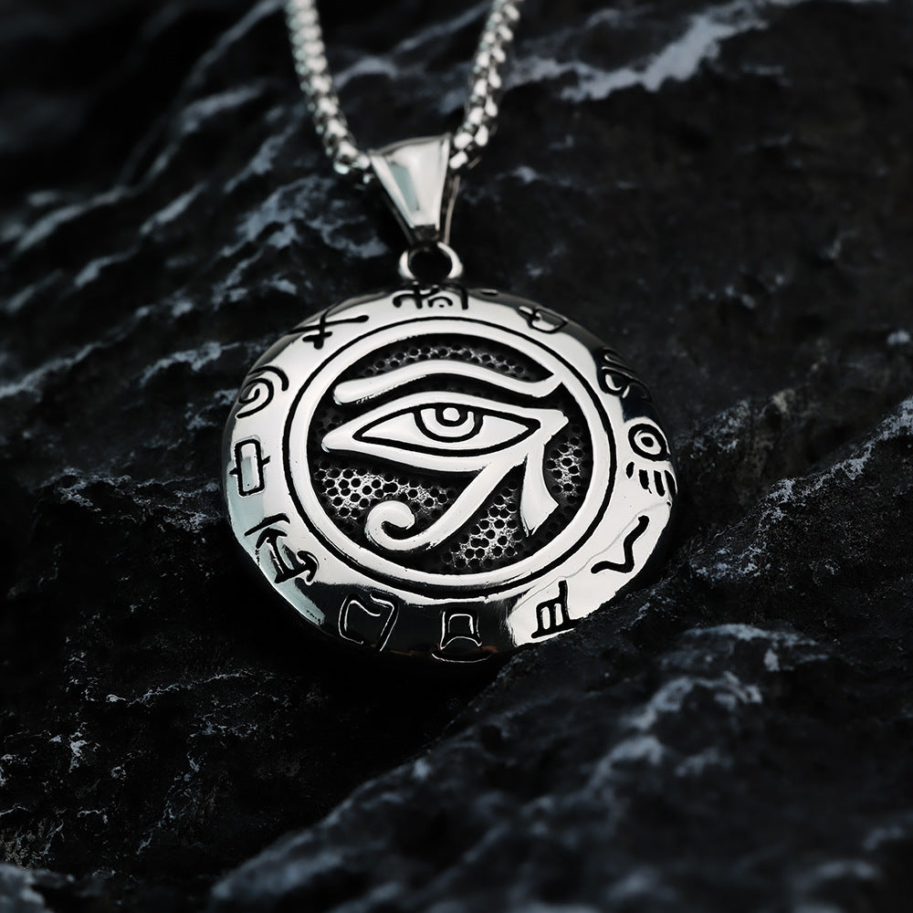 Vintage Men's Ancient Egyptian Eye of Horus Pendant Necklace