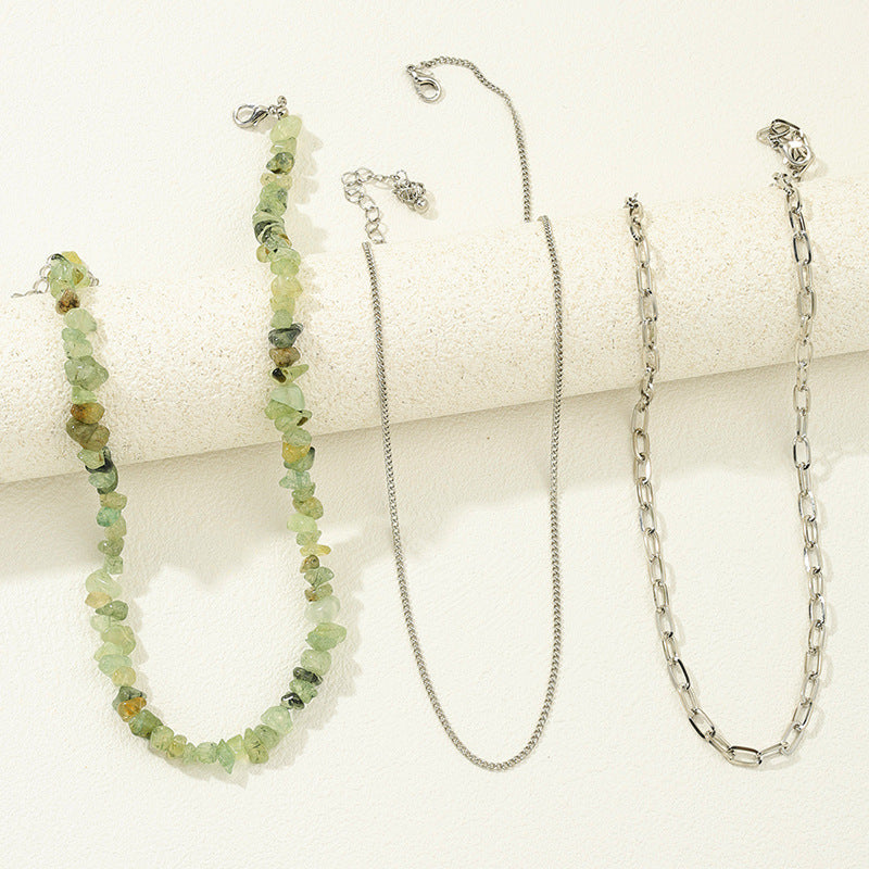 Elegant Vienna Verve Metal Necklace with Three Stones