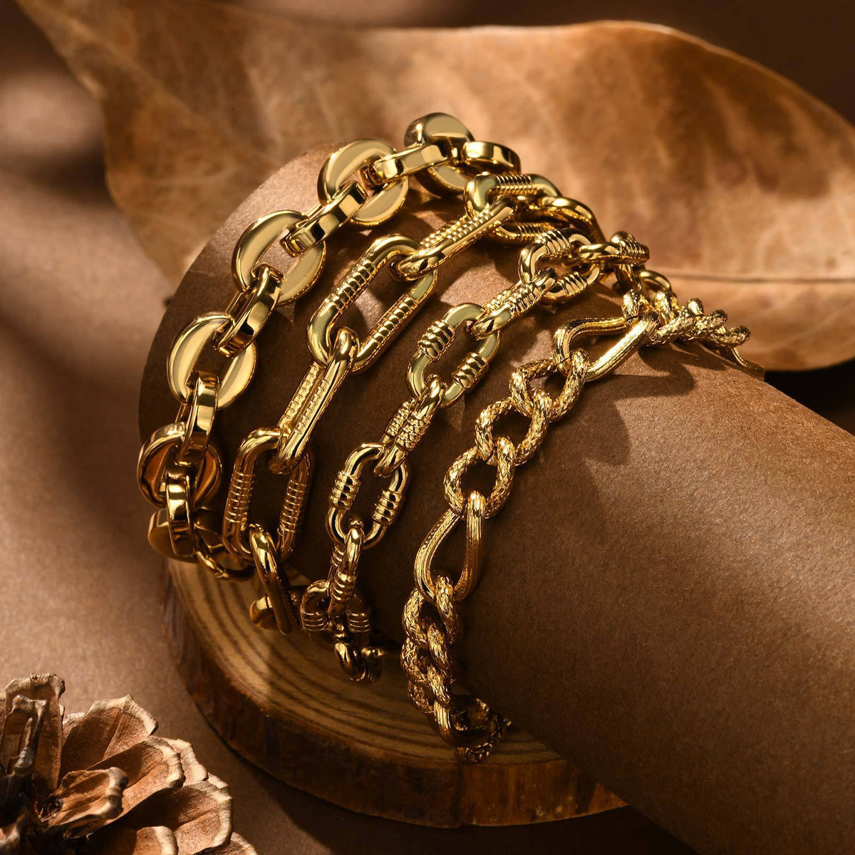Simple And Stylish Personalized Stainless Steel Bracelet