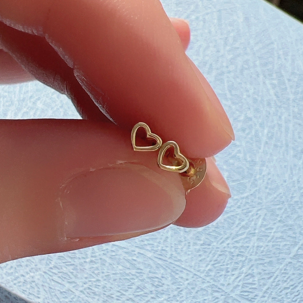 S925 Sterling Silver Heart-Shaped Small Stud Earrings