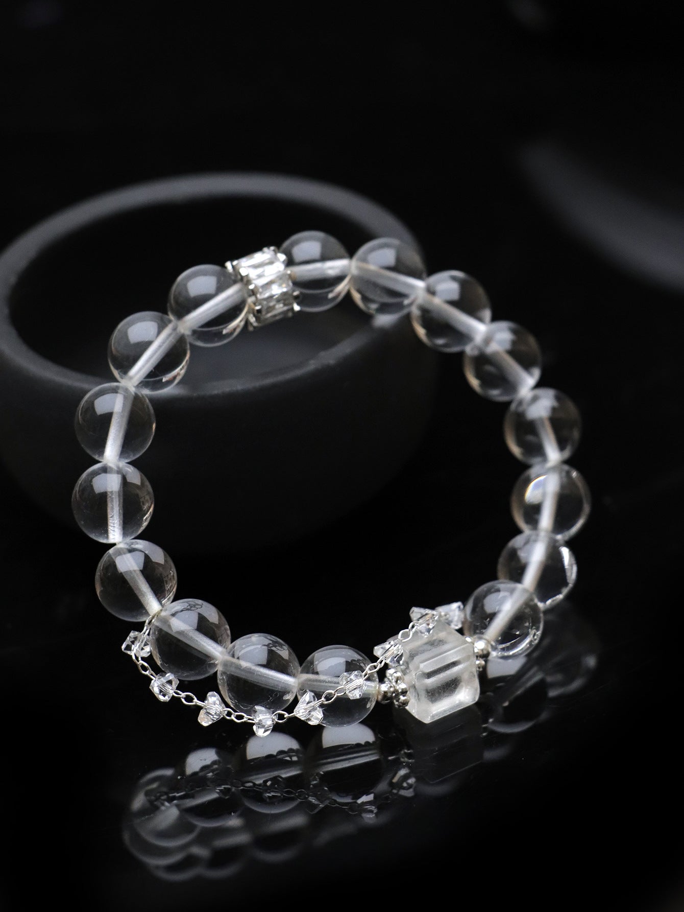 Planderful Fortune's Favor Bracelet – Elegant Crystal Butterfly Design