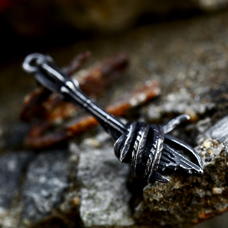 Titanium Steel Retro Broken Sword Pendant Jewelry for Men - Wholesale Film and Television Props