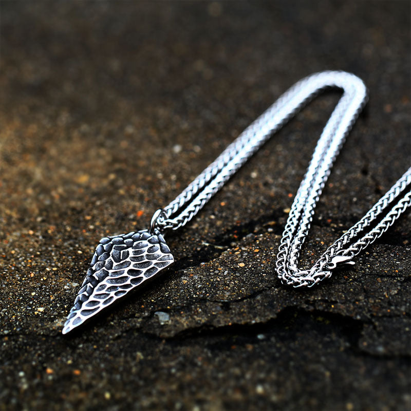 Men's Retro Titanium Steel Rhombus Arrow Pendant - Wholesale European and American Fashion