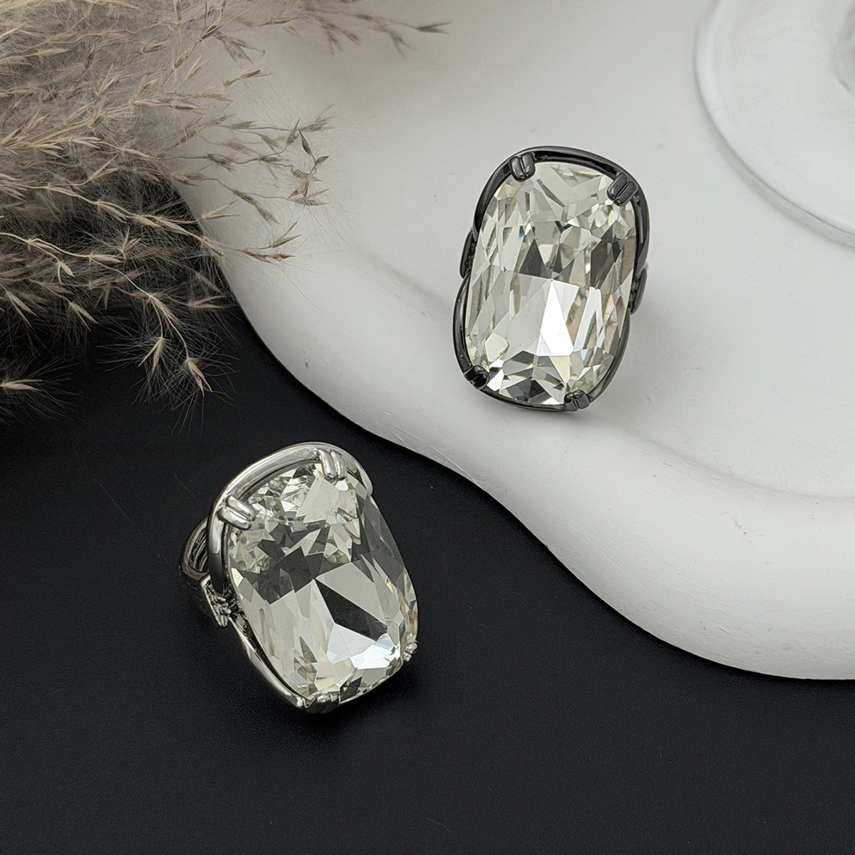 Planderful Square Zircon Ring With Exaggerated Four Leaf Inlay Bold Statement Jewelry For Fashion Forward Women