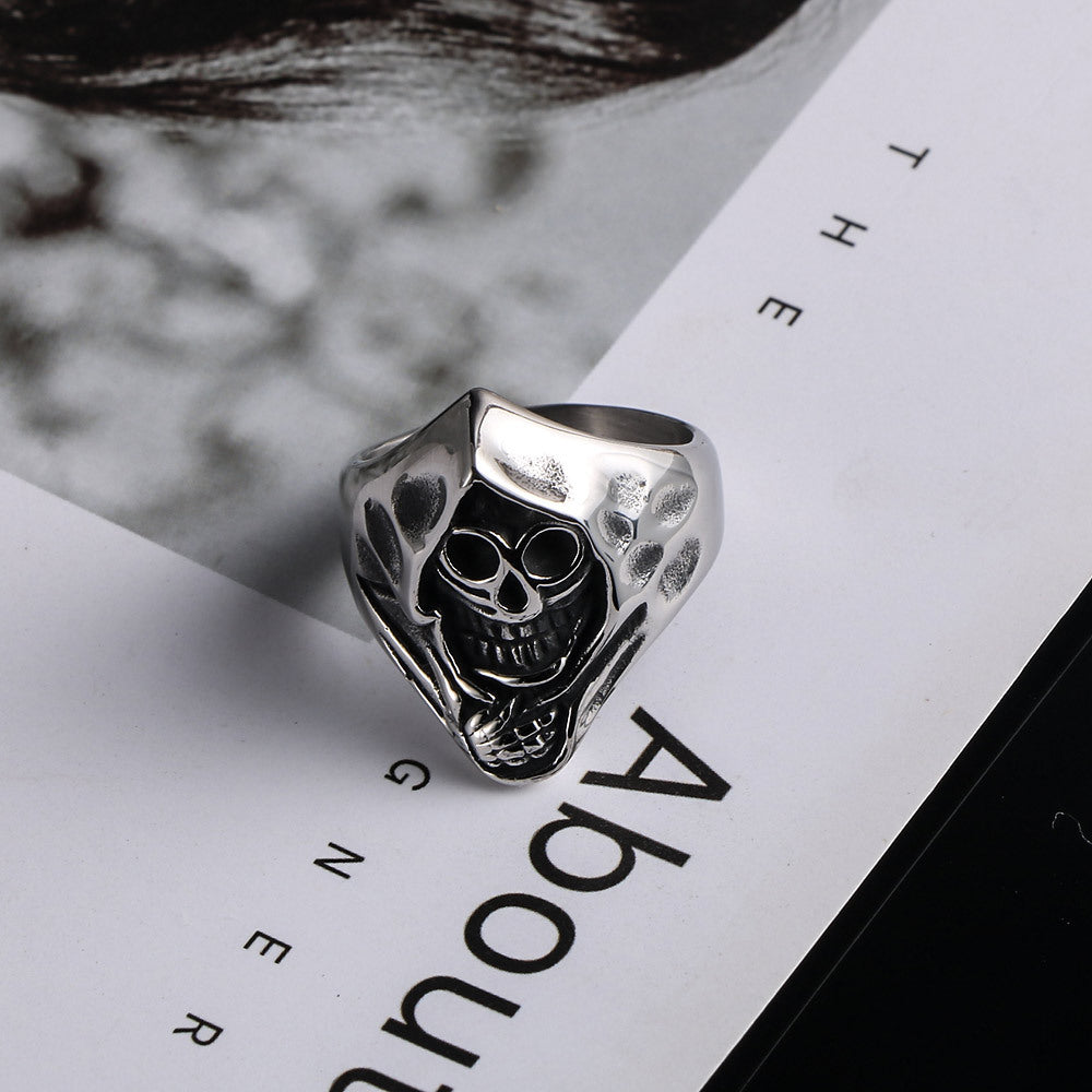 Engraved Skull Ghost Head Ring for Men - Vintage Zombie Design in Titanium Steel