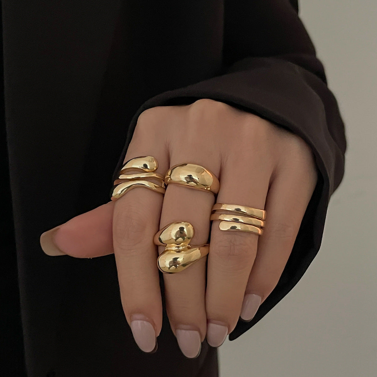 Planderful Vienna Verve Ring Set – Exaggerated Baroque Design
