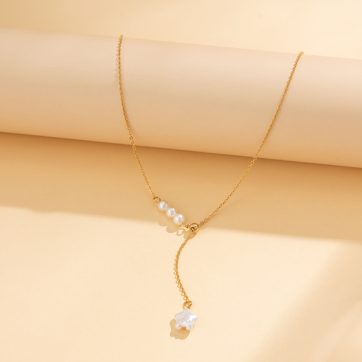 Adjustable Star & Pearl-Style Pendant Necklace