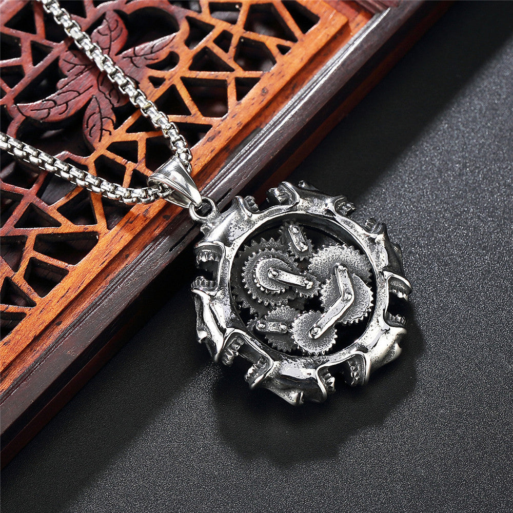 Planderful Titanium Steel Gear Pendant For Unisex Style Distressed Vintage Mechanical Jewelry