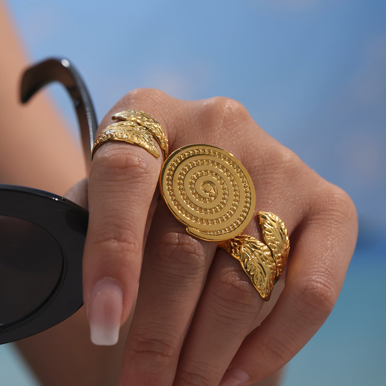 Planderful Stainless Steel Leaf Texture Ring For Women