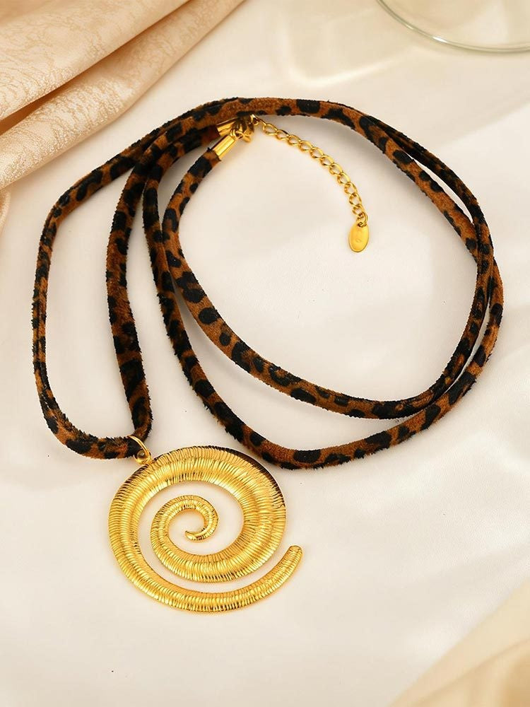 Cold Wind Ocean Stainless Steel Shell Pendant Leopard Print Long Item Decoration Necklace