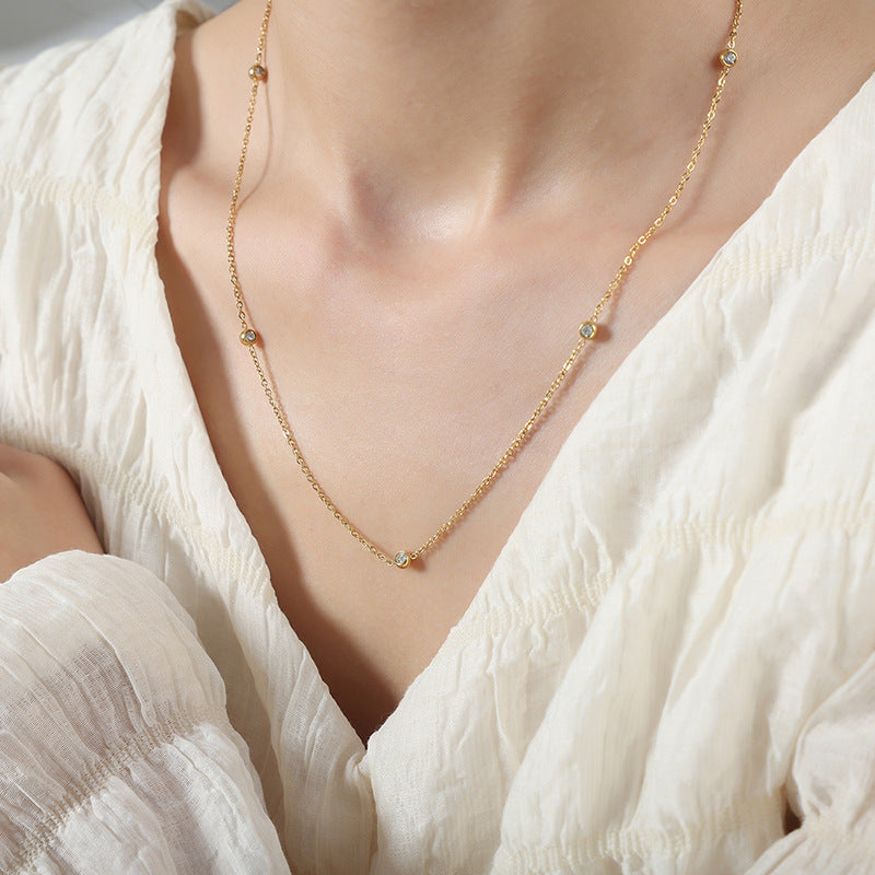 Modern Elegance: Stylish Titanium Steel Necklace with Zircon Inlay