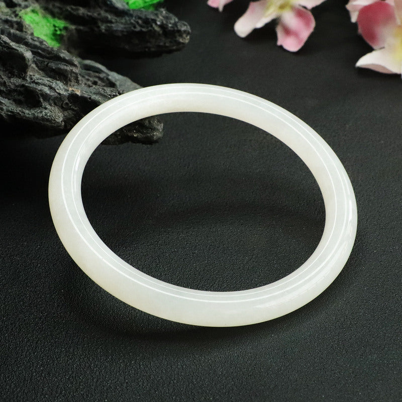 White Hetian Jade Slim Round Bangle