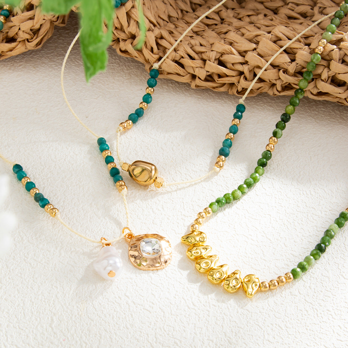 Western Wind Irregular Smudging Beaded Necklace Contrasting Baroque Pearl Stacking Necklace