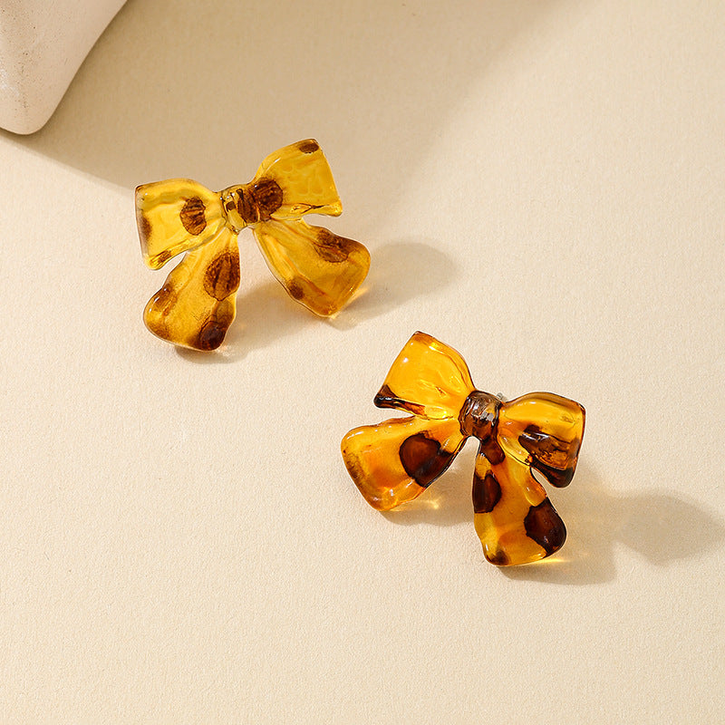 Planderful Vienna Verve Bow Stud Earrings – Fashionable Acrylic Leopard Print