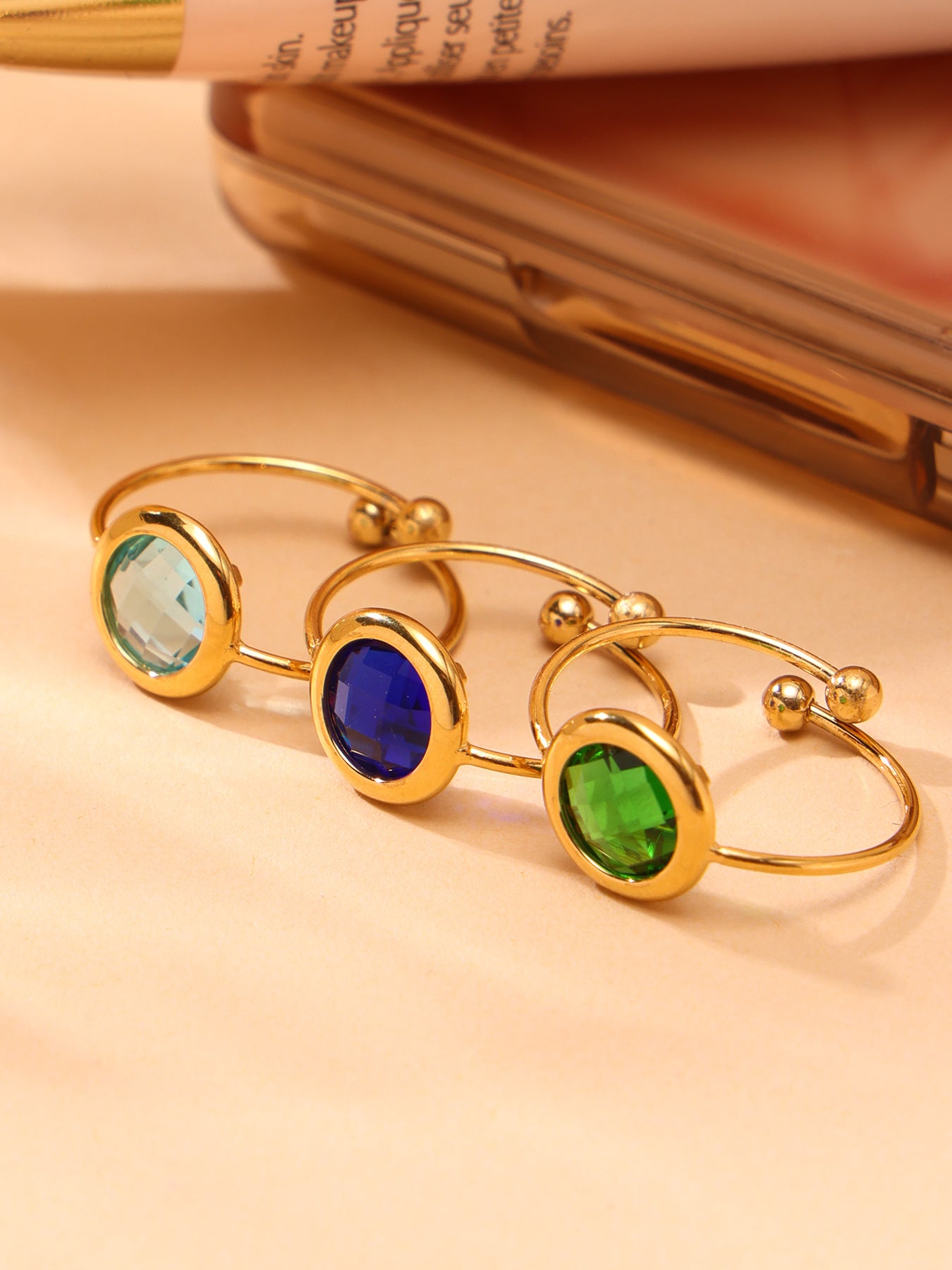 Planderful Crystal Glass Ring Women 18K Gold Plated Luxurious